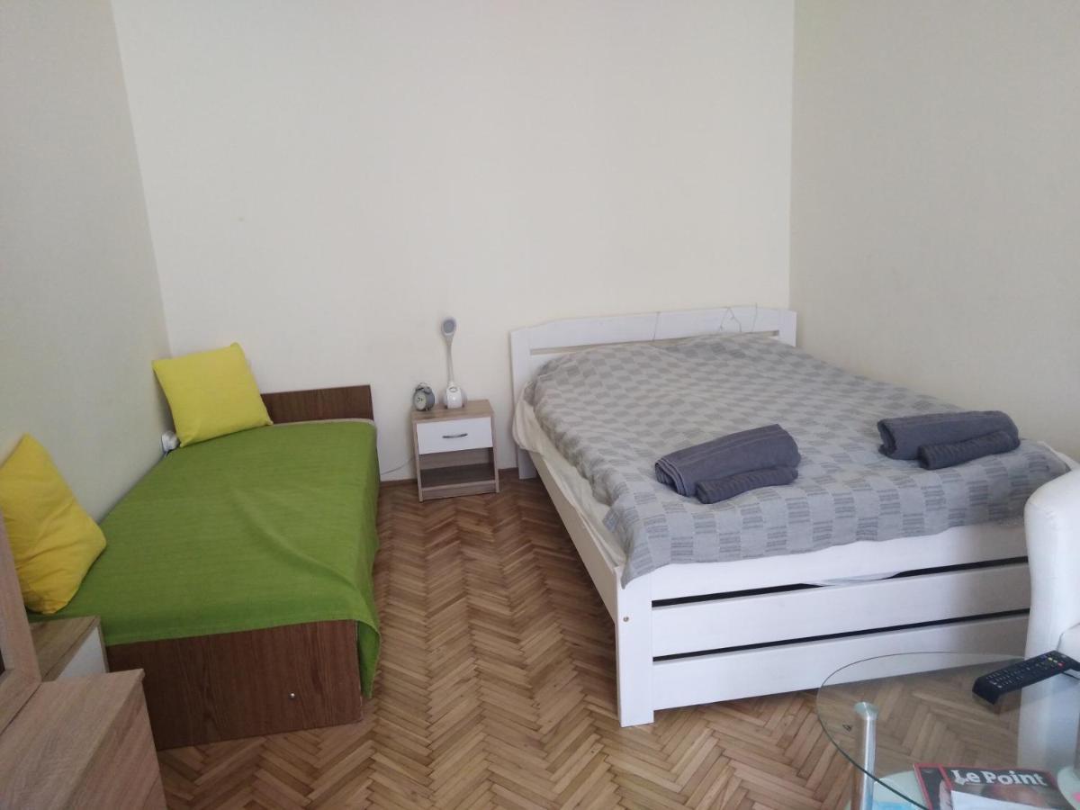 Adrienn Apartment 布达佩斯 外观 照片